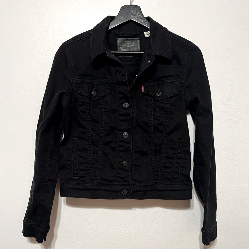 Black Levi’s Jacket